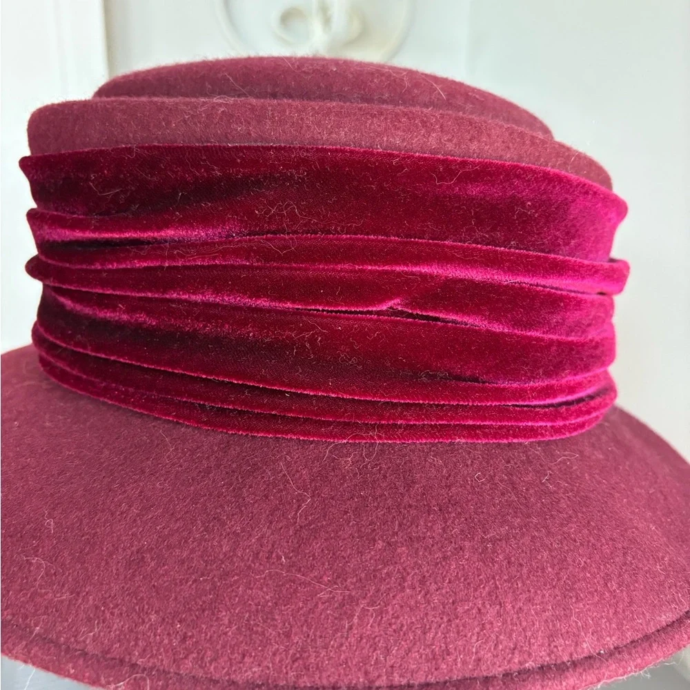 Vintage Elegant Deep Burgundy Hat by SETMAR New York